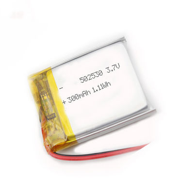 بنفايات 502530 300 مللي أمبير بطارية ليثيوم ليبو لعبة البطاريات الإلكترونية مع ثنائي الفينيل متعدد الكلور